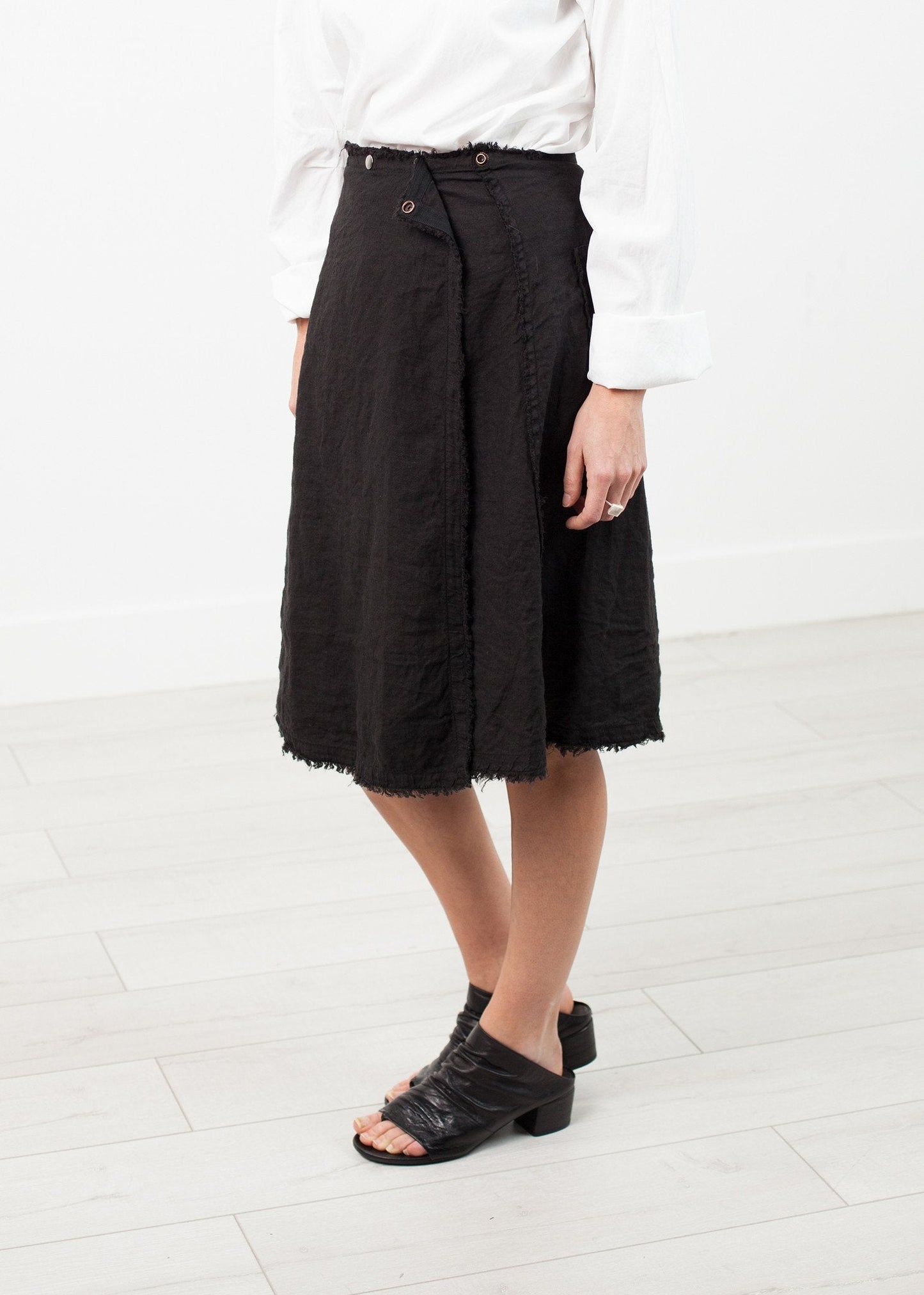 Wrap Snap Skirt in Black - formtest11