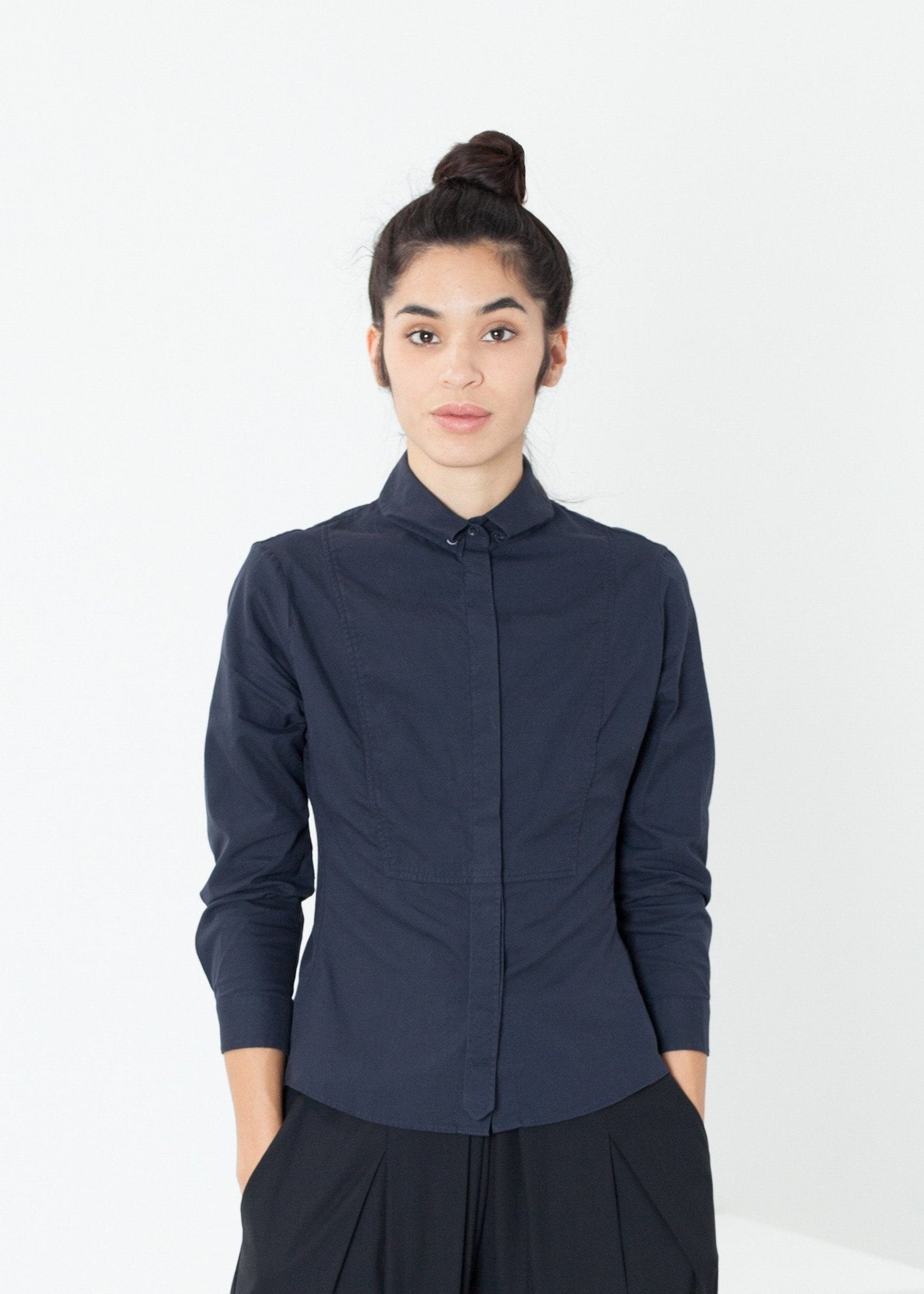 Wrinkled Tux Shirt in Navy - formtest11