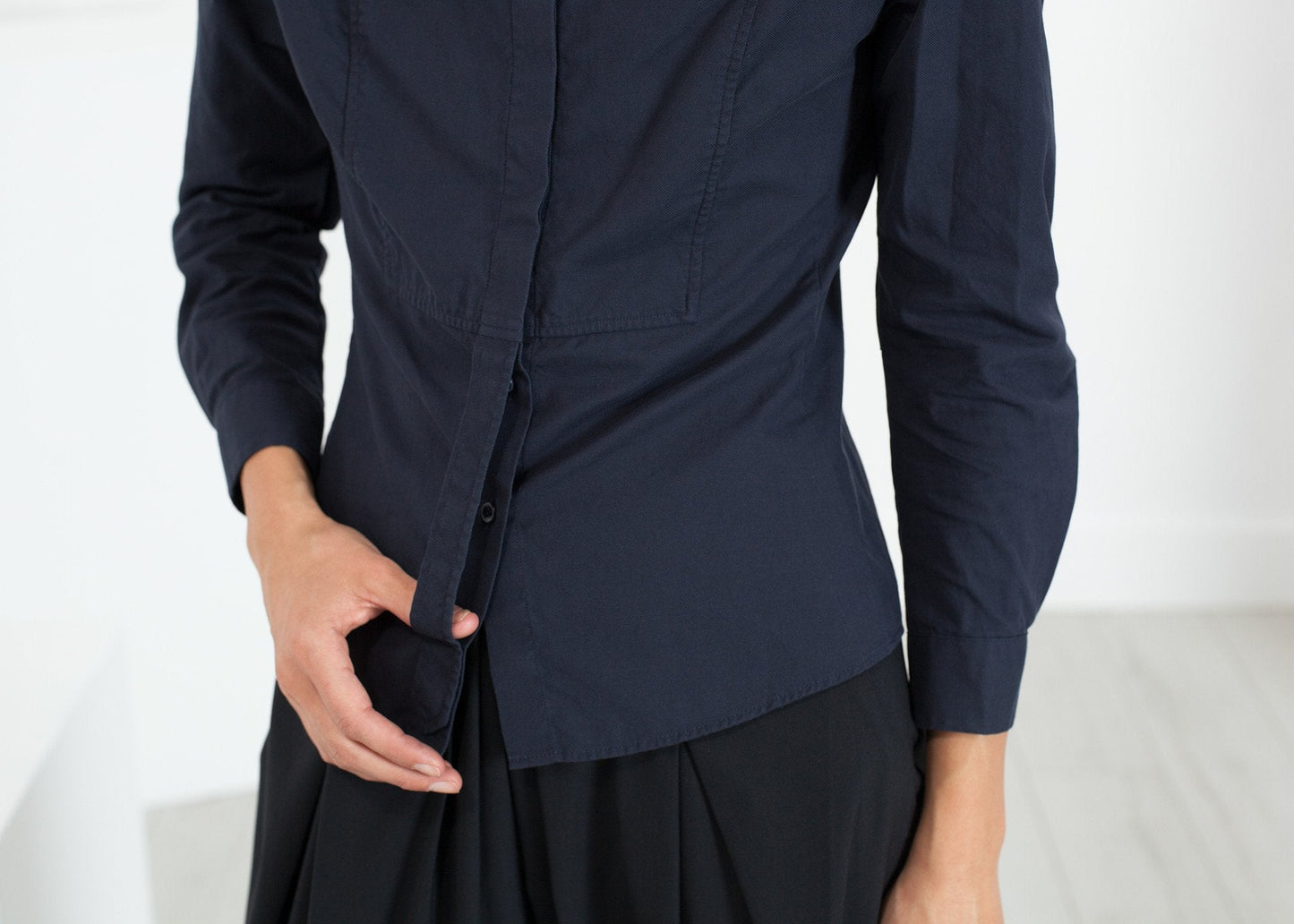 Wrinkled Tux Shirt in Navy - formtest11