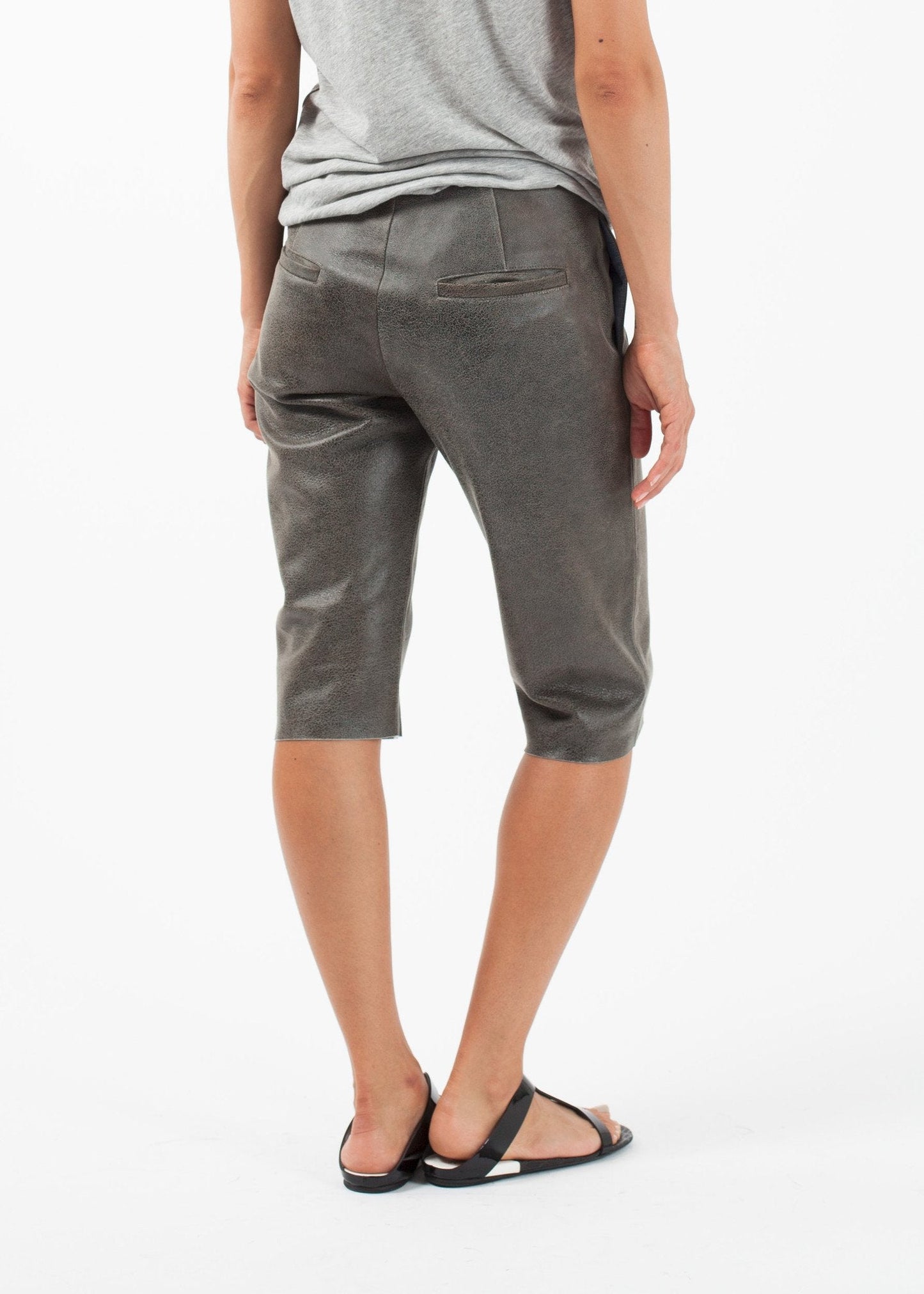 Leather Cut-Off - formtest11