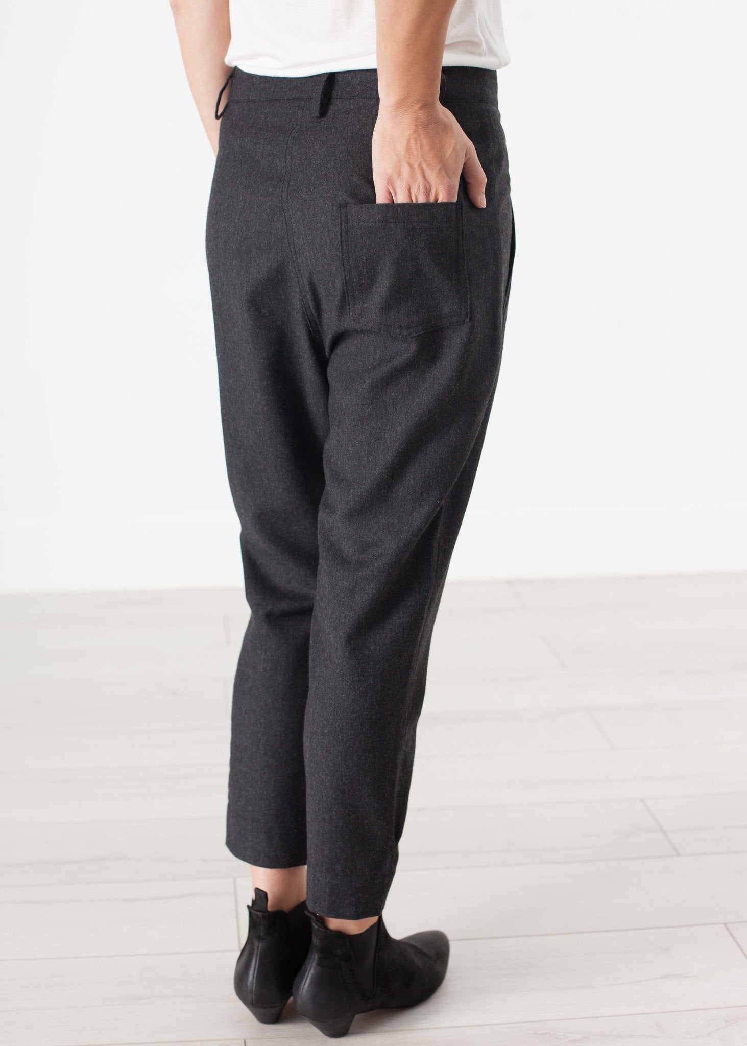 Winter Pants in Black - formtest11