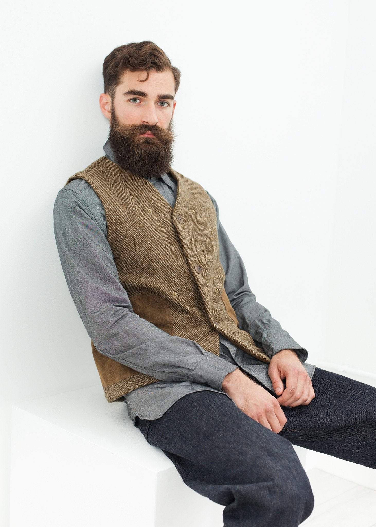 Work Vest in Tan - formtest11
