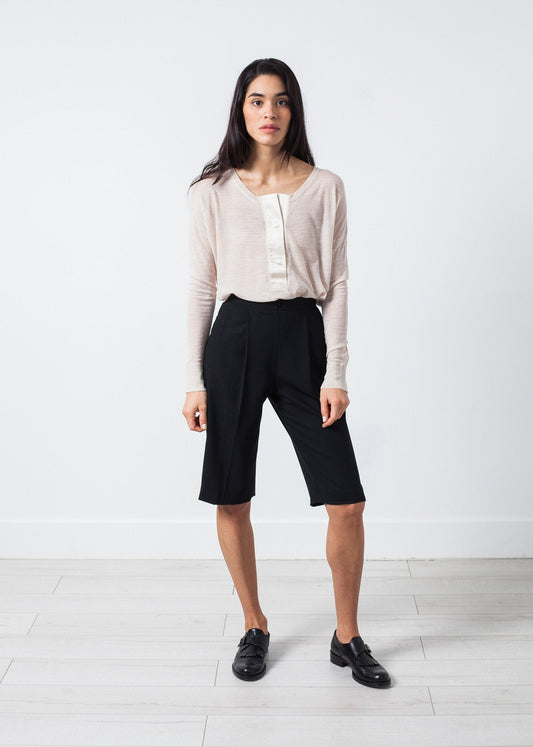 Woven Shorts in Black - formtest11