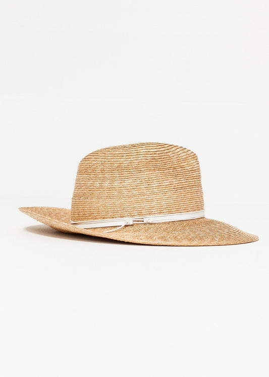 Wrapped Up Hat in Straw/White - formtest11