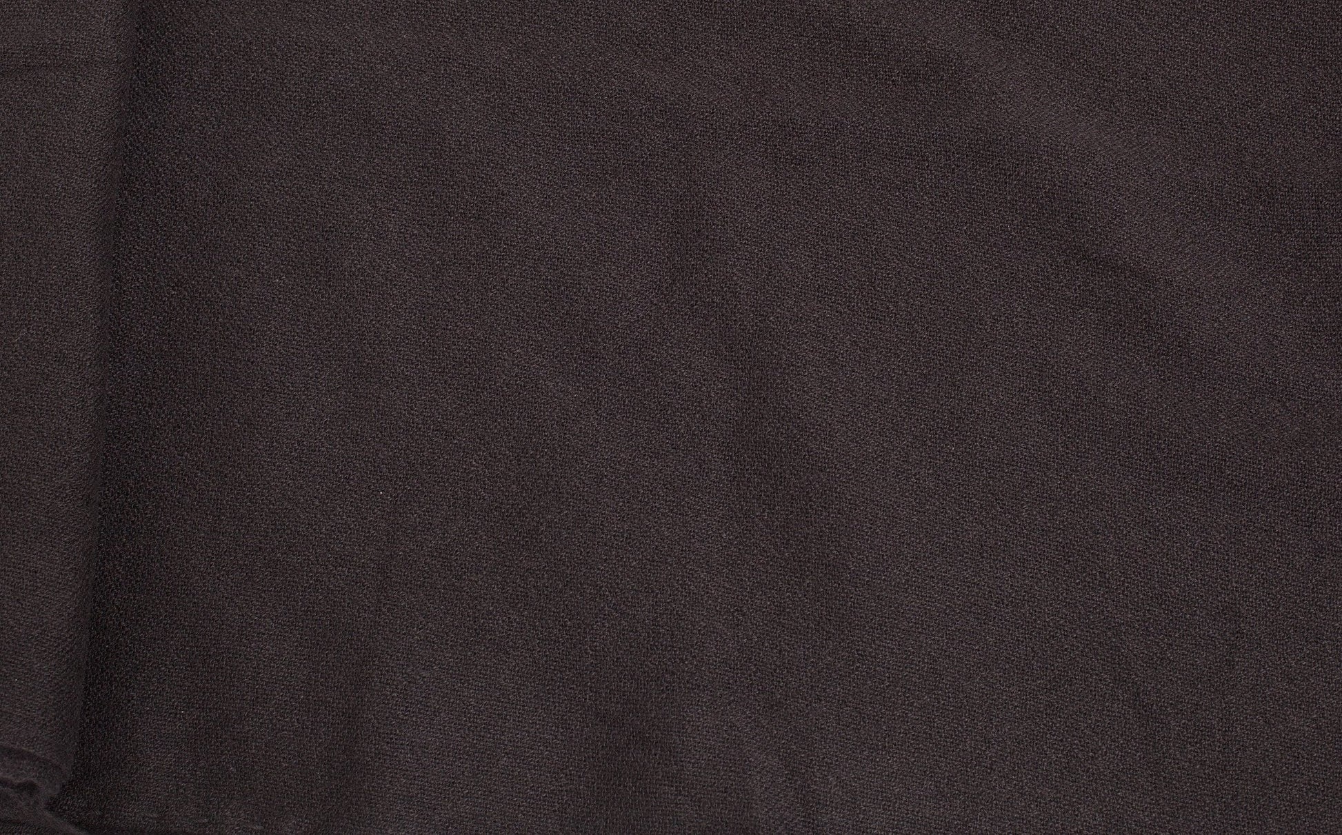 Simple Scarf in Old Black - formtest11